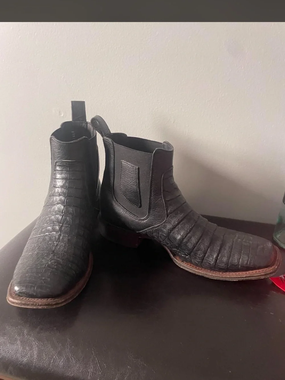 Los Altos Men's Black Croc-Embossed Chelsea Boots 10.5